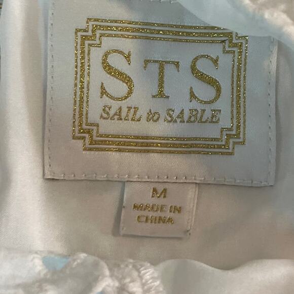 Sail To Sable White Eyelet Short sleeve top Size M - Picture 3 of 11